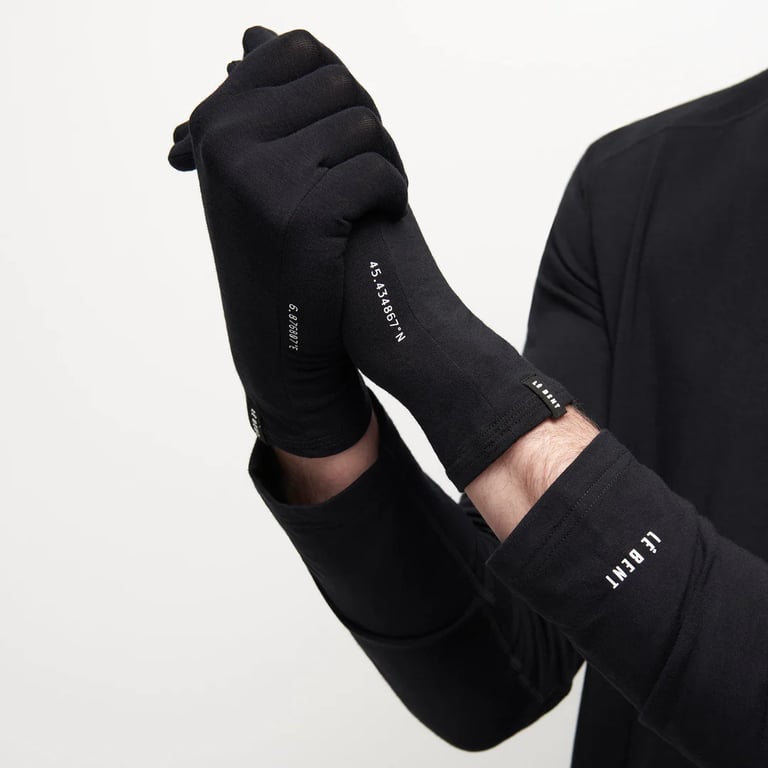 Le Bent Core Glove Liner 260gm ;